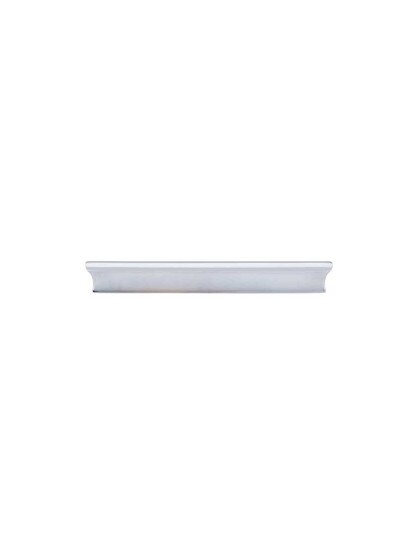 Glacier Cabinet Pull - 6 inch Center-to-Center in Polished Chrome.